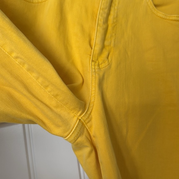 Judy Blue - High Waist Yellow Braided Waistband Wide Leg Crop Denim Jeans - 5/27 - Picture 5 of 9